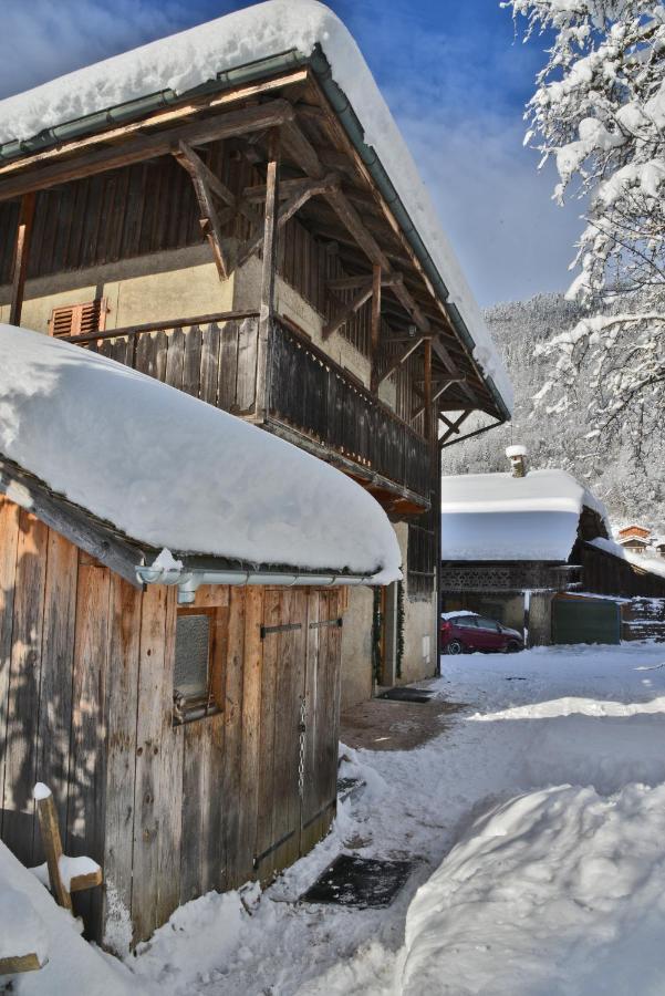 Appartement 6 Pers 70 M² Dans Chalet Chez Marie Montriond Luaran gambar