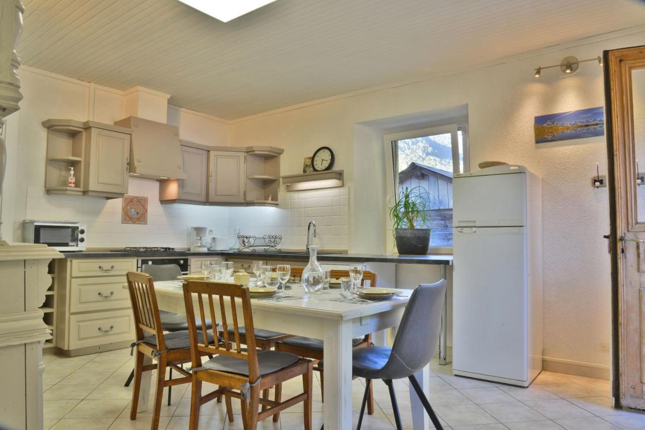 Appartement 6 Pers 70 M² Dans Chalet Chez Marie Montriond Luaran gambar
